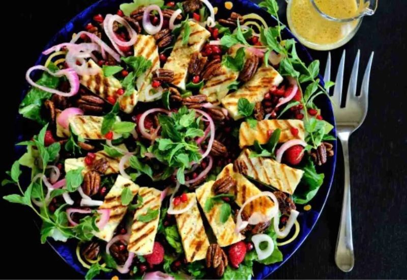 Grilled Halloumi & Mint Salad